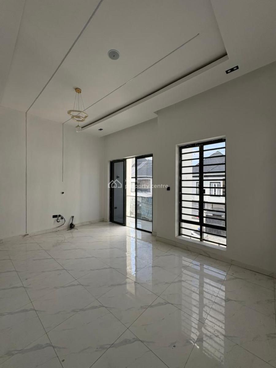 4 Bedrooms Semi-detached House with Private Bq, Ikota, Lekki, Lagos, Semi-detached Duplex for Sale