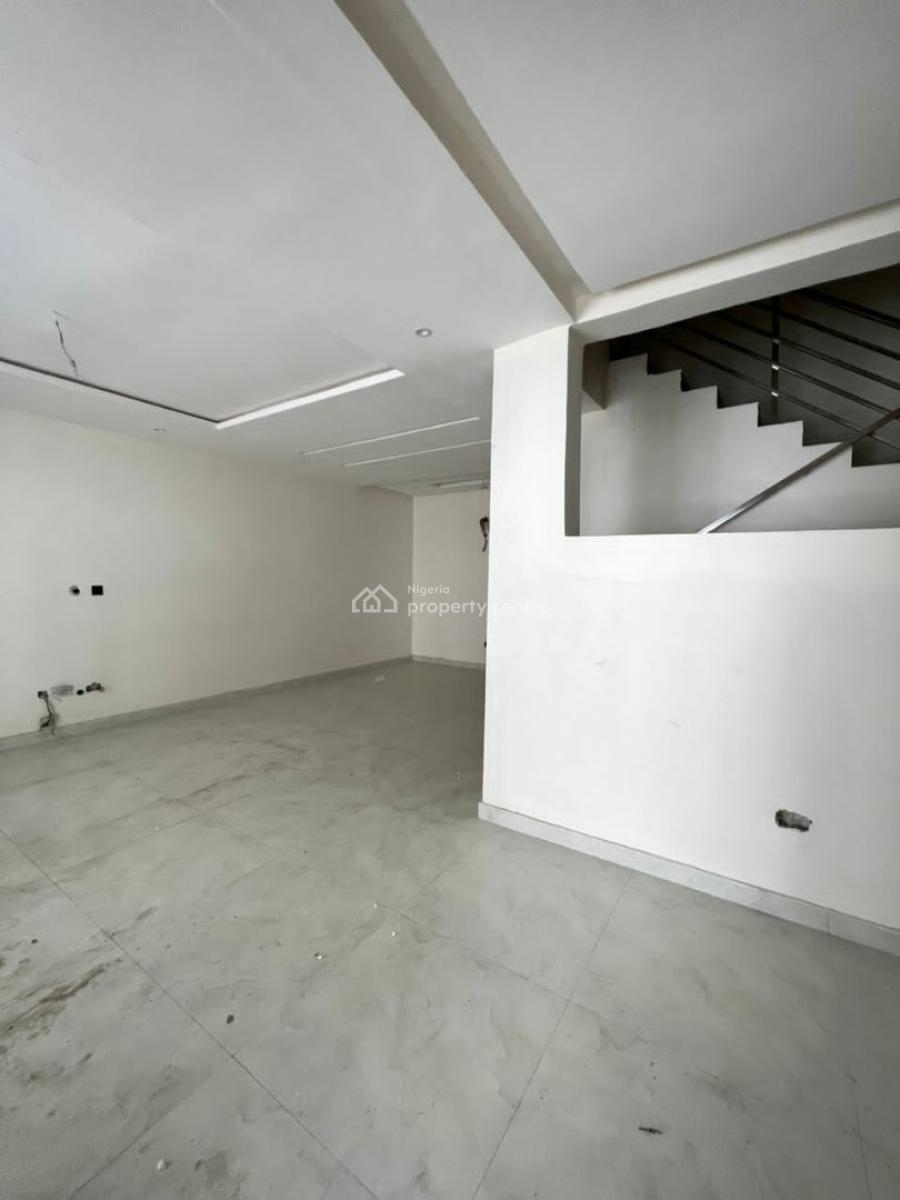 Classic 4 Bedroom Terrace Duplex with Pool in a Secure Estate, Ologolo, Lekki, Lagos, Terraced Duplex for Rent