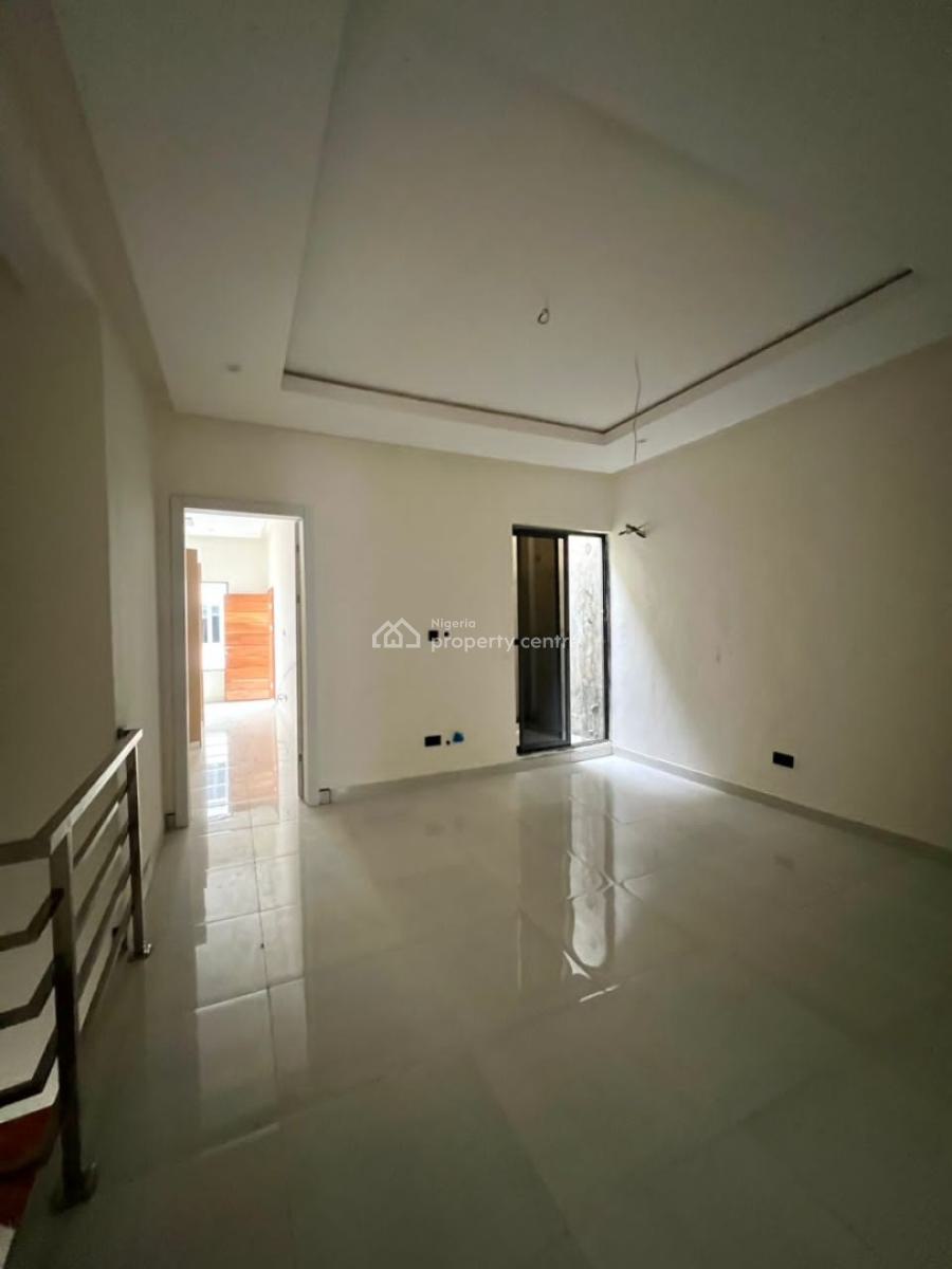 Classic 4 Bedroom Terrace Duplex with Pool in a Secure Estate, Ologolo, Lekki, Lagos, Terraced Duplex for Rent