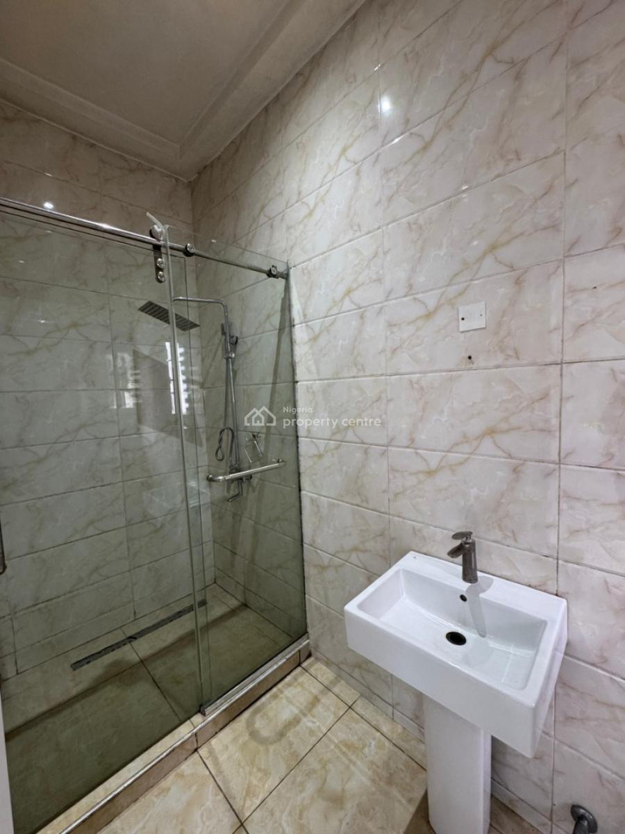Spacious 4 Bedroom Terrace Duplex, Lekki Phase 1, Lekki, Lagos, Terraced Duplex for Rent
