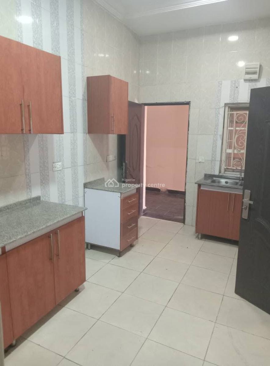 Luxury 3 Bedrooms Spacious Serviced Apartment, Bq, Sweet Neighborhood, Wuye, Abuja, Flat / Apartment for Rent