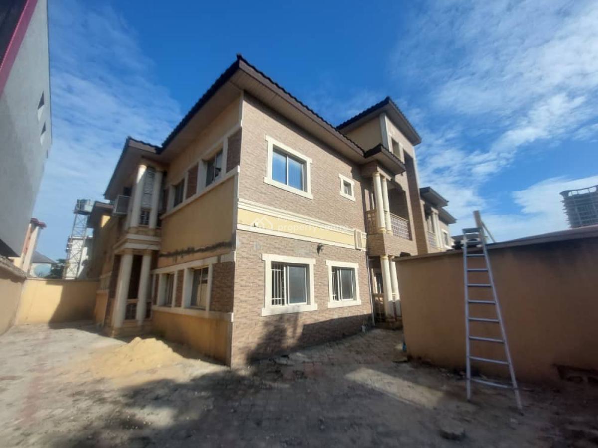 Commercial Luxury 4 Bedroom Duplex, Lekki Phase 1, Lekki, Lagos, Office Space for Rent