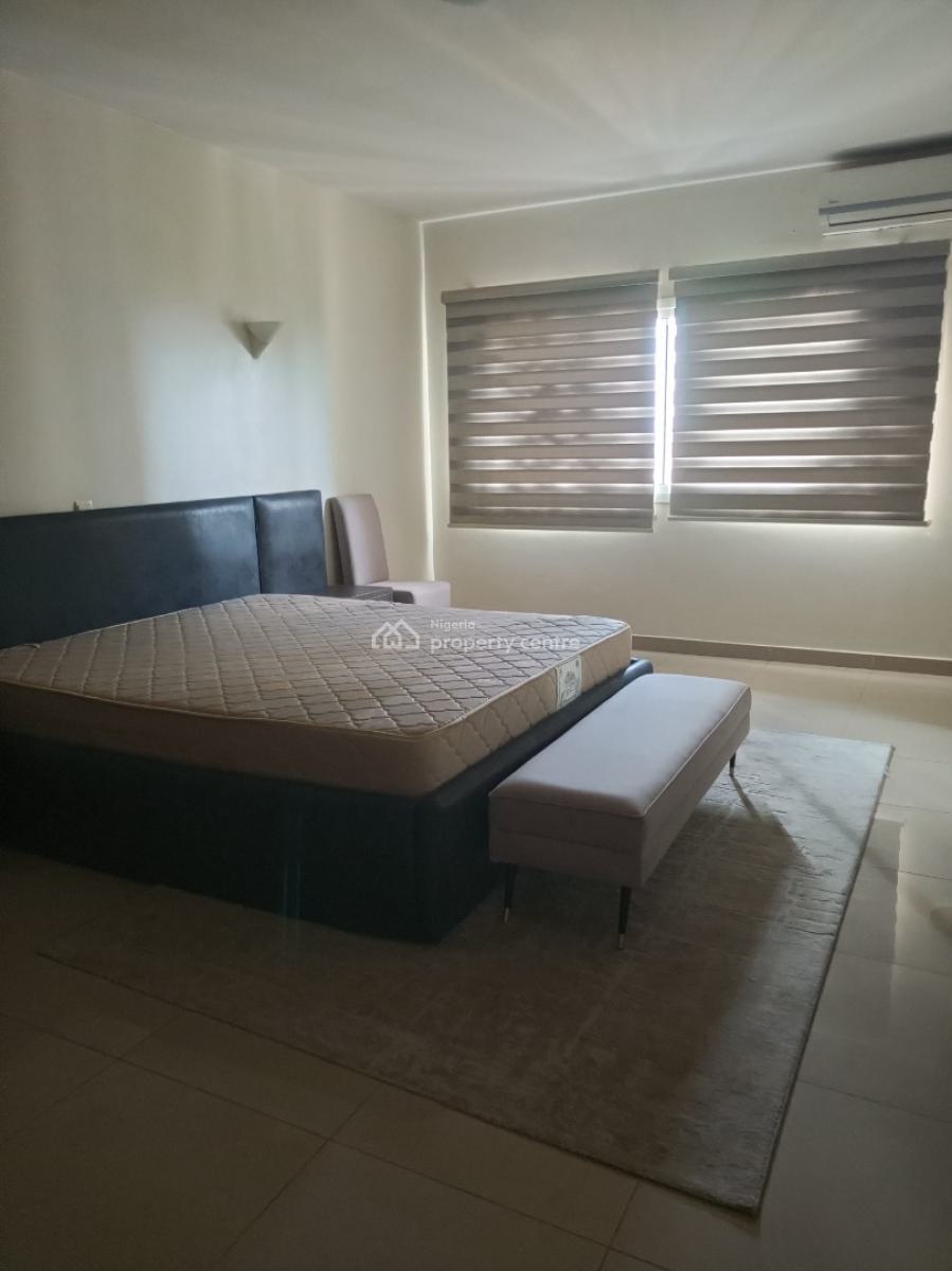 Spacious 3 Bedroom with Bq Pool Gym Elevator 24 Hours Light, Tennis Court, Off Gerald Road, Ikoyi, Lagos, Flat / Apartment for Rent