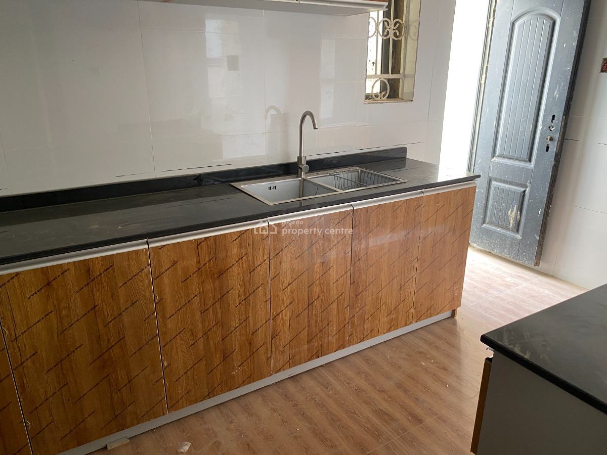 3 Bedroom Flat, Behind Paradise 1 Estate, Life Camp, Abuja, Flat / Apartment for Rent