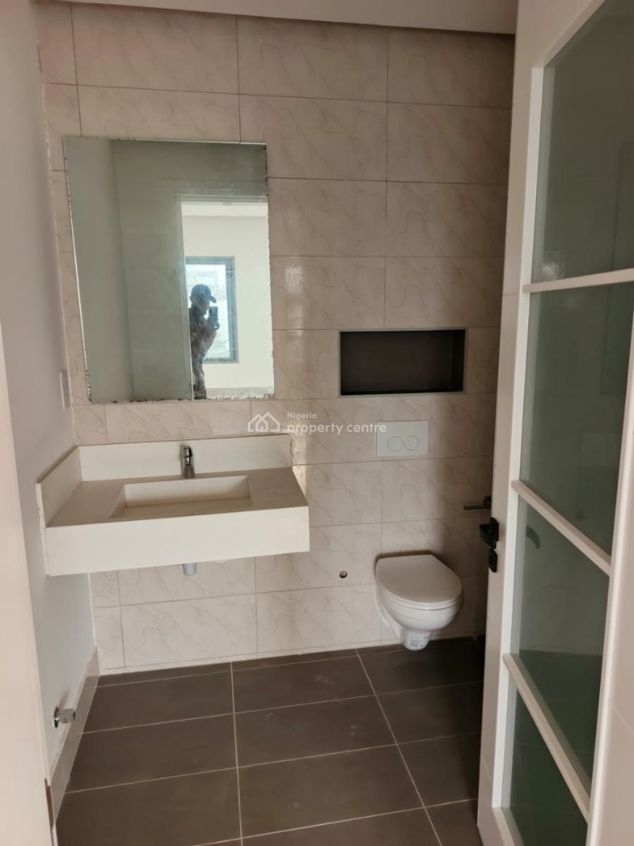 Miniflat Furnished and Serviced Alert, Ahmadu Bello Way, Victoria Island (vi), Lagos, Mini Flat (room and Parlour) for Sale