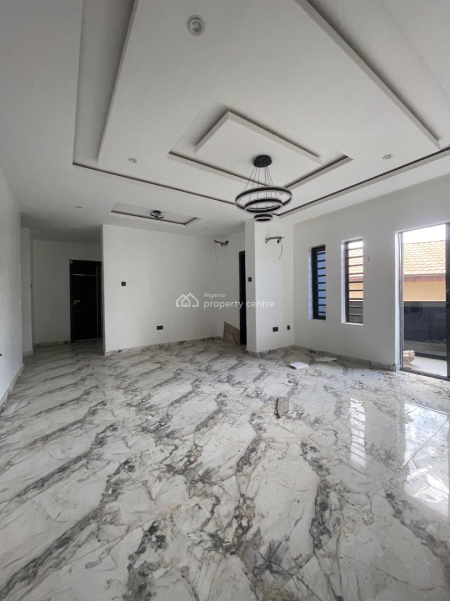 Nicely Finished 3 Bedroom Apartmen with a Gym, Maryland, Lagos, Flat / Apartment for Rent