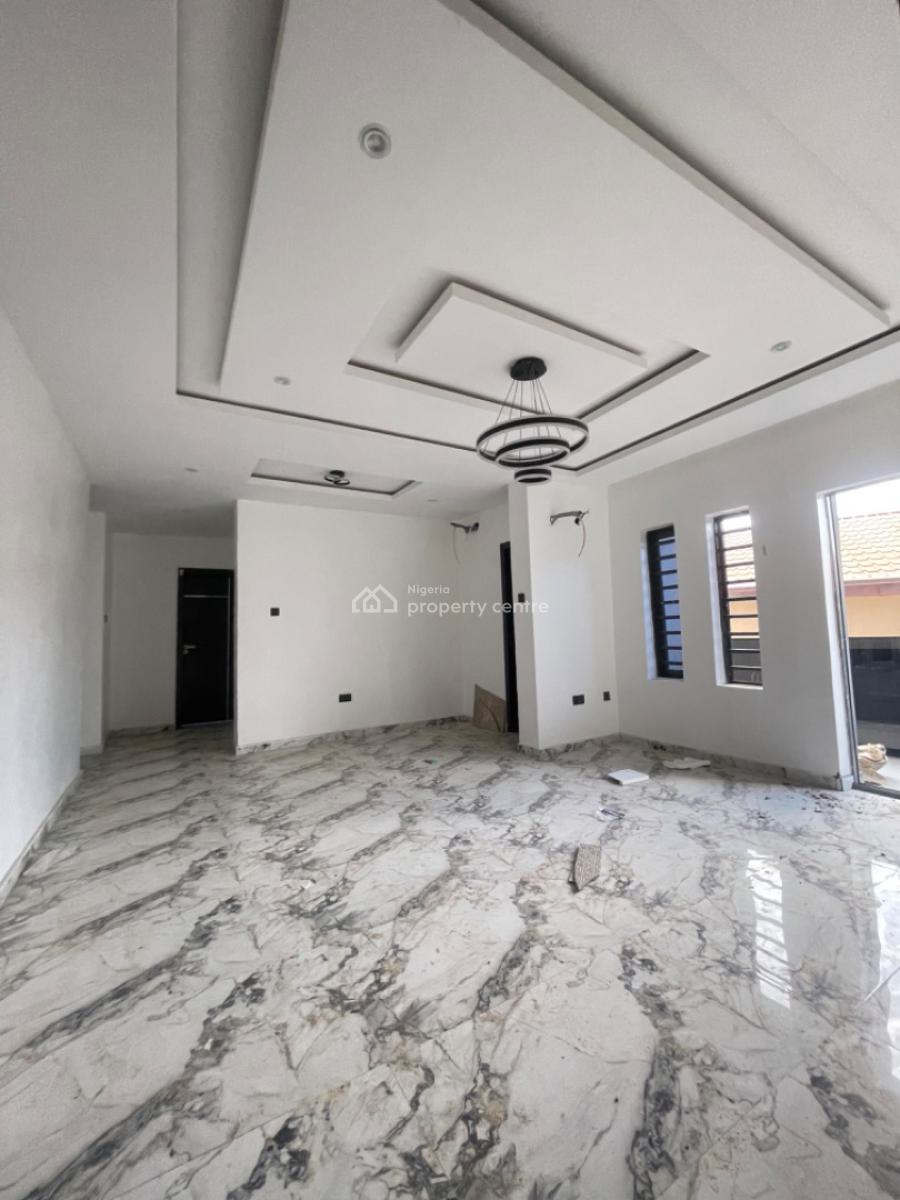 Nicely Finished 3 Bedroom Apartmen with a Gym, Maryland, Lagos, Flat / Apartment for Rent