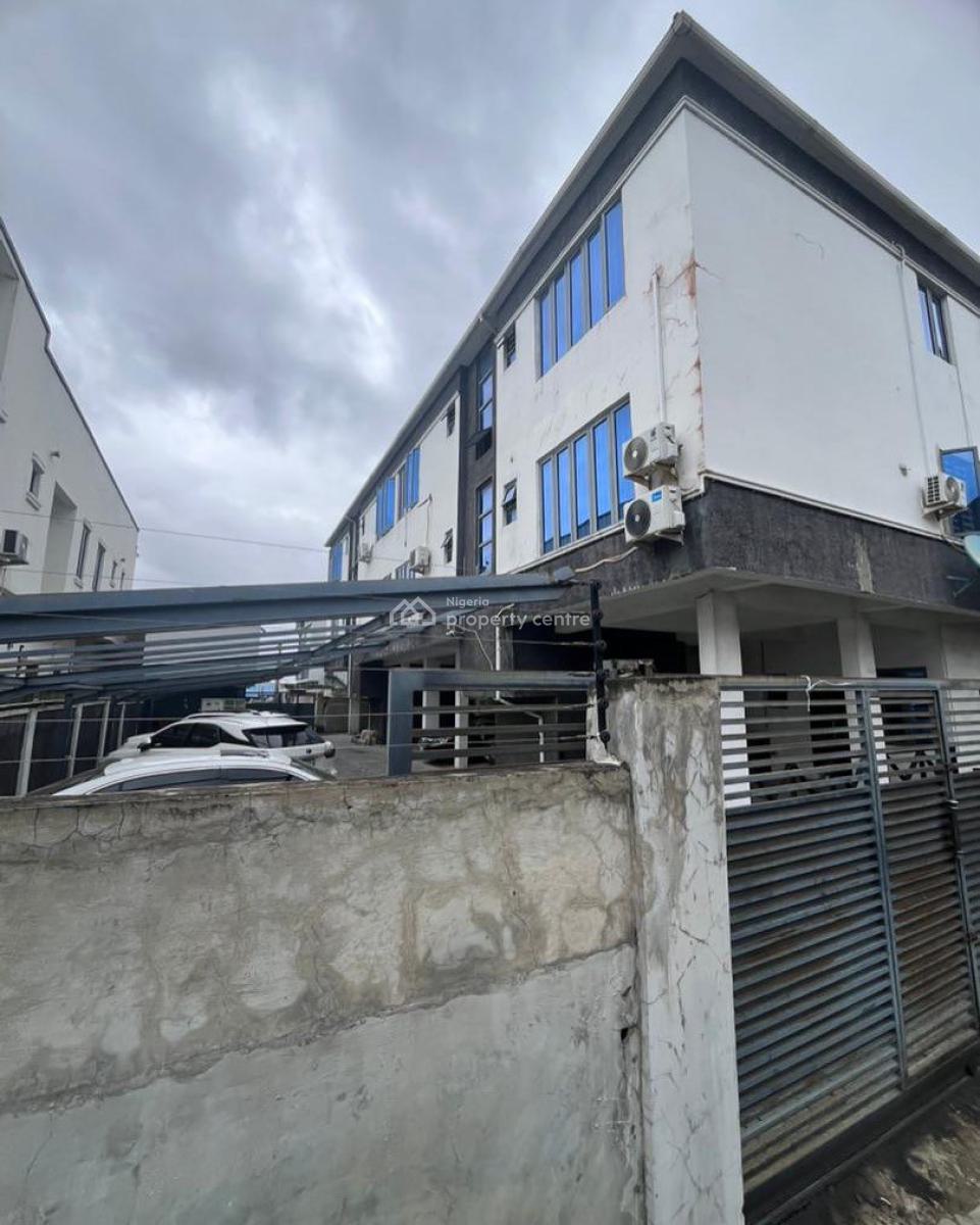 Stunning 3 Bedroom Apartment with Bq, Orchid, Lekki, Lagos, Block of Flats for Sale
