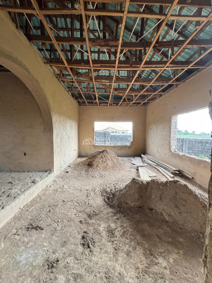 4 Bedroom Fully Detached Bungalow in an Estate, Lugbe District, Abuja, Detached Bungalow for Sale