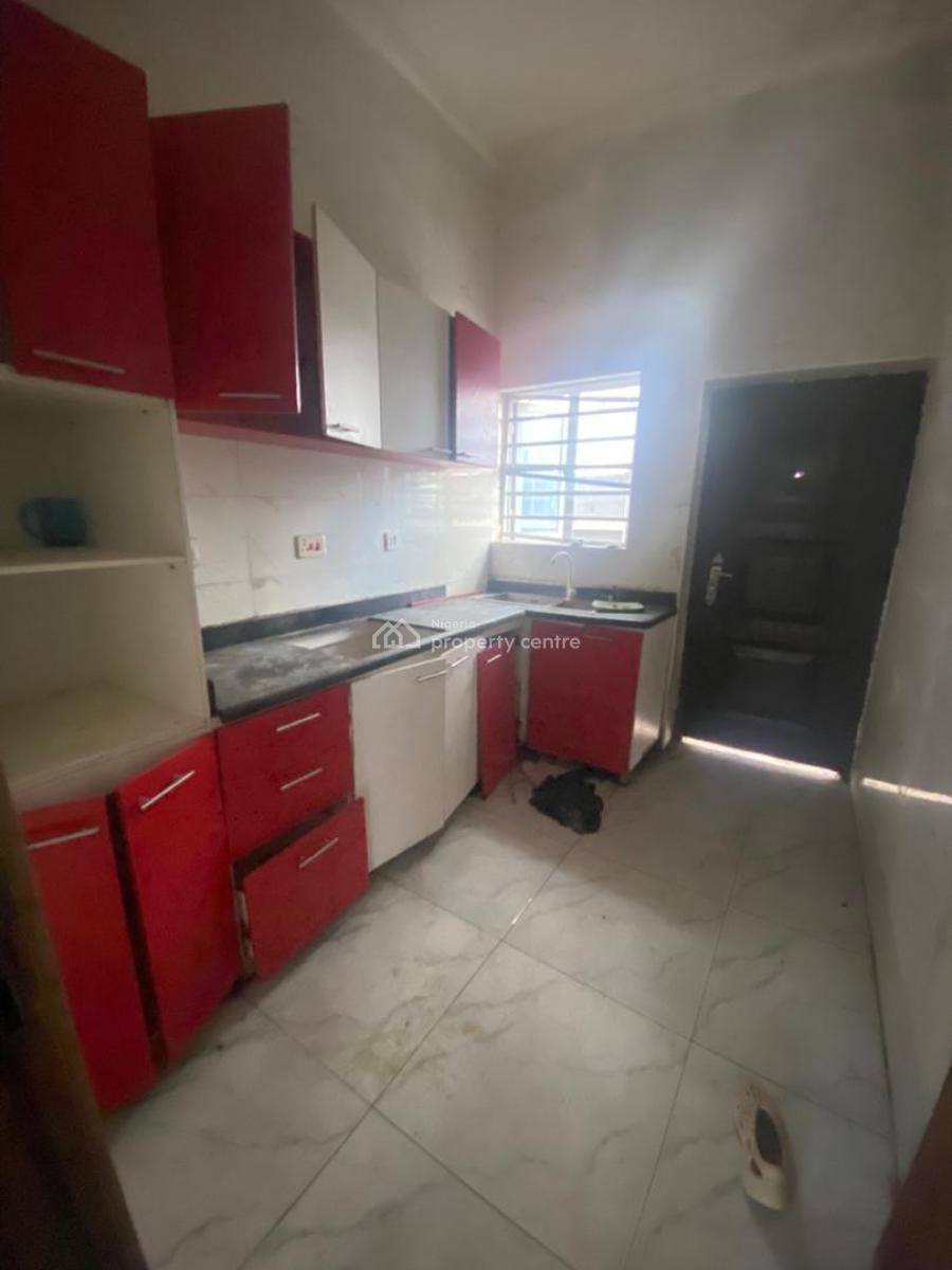 Luxury 3 Bedroom Apartment Inside an Estate, Olokonla, Ajah, Lagos, Flat / Apartment for Rent