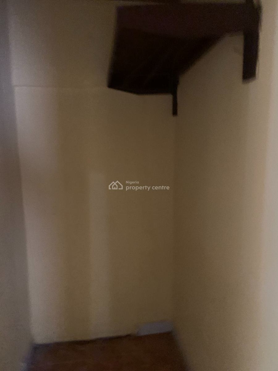 Spacious Mini Flat, Abijo Gra, Ajah, Lagos, Mini Flat (room and Parlour) for Rent