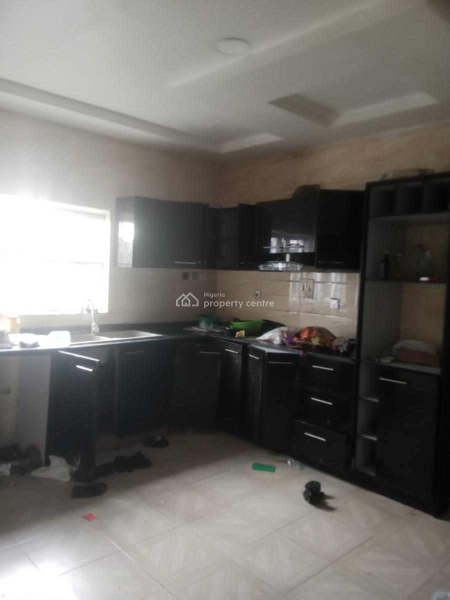 Adorable 3 Bedroom Flat with Luxury and Spacious Settings, Behind Blenco Supermarket, Sangotedo, Ajah, Lagos, Flat / Apartment for Rent