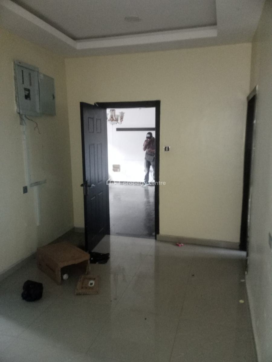 Adorable 3 Bedroom Flat with Luxury and Spacious Settings, Behind Blenco Supermarket, Sangotedo, Ajah, Lagos, Flat / Apartment for Rent