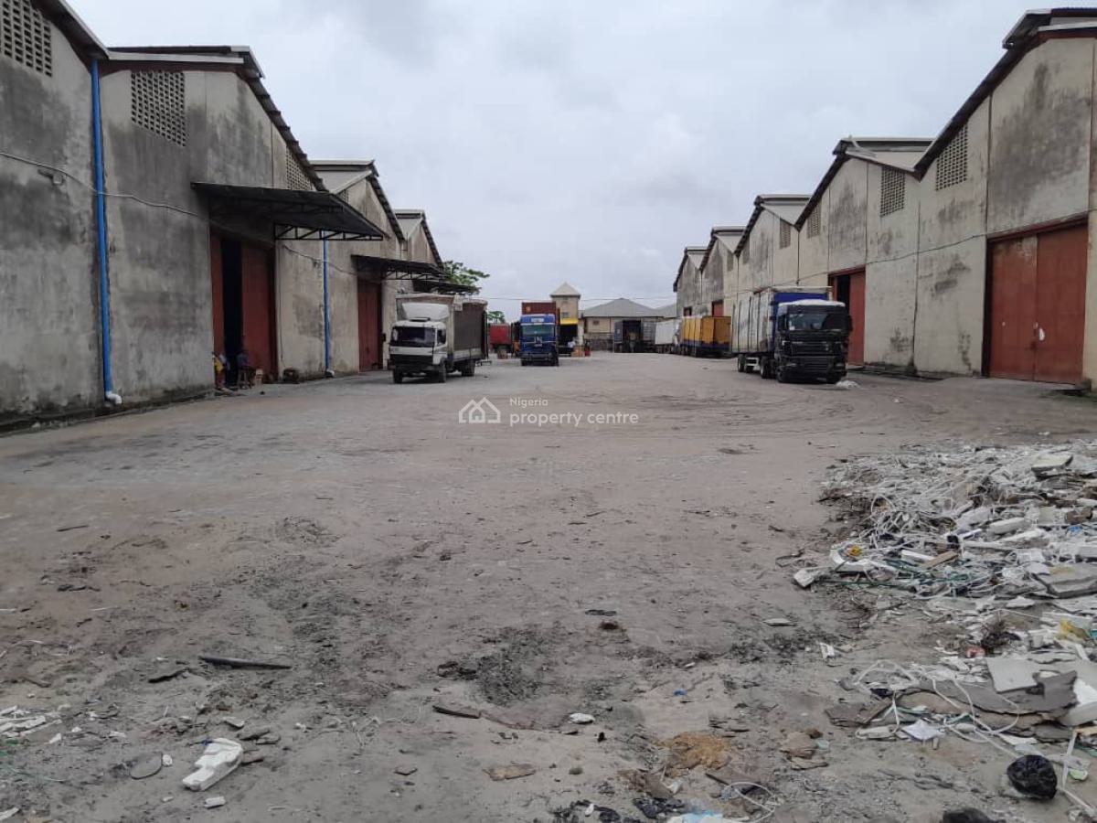 Big Strategic Warehouse Park on Generous Offer, Opposite Trade Fair- Abule Osun Bus Stop, Amuwo Odofin, Lagos, Warehouse for Sale