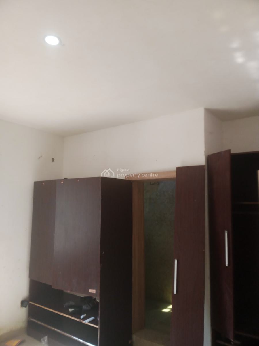 Executive and Adorable 3 Bedroom Apartment, Behind Blenco Supermarket, Sangotedo, Ajah, Lagos, Flat / Apartment for Rent