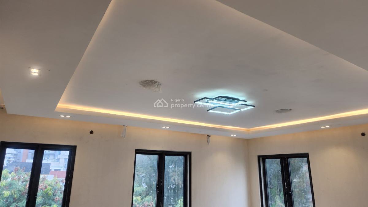 6 Bedroom  Fully Detached with a Penthouse, Pool, 2 Bqs & Elevator., Old Ikoyi, Ikoyi, Lagos, Detached Duplex for Sale