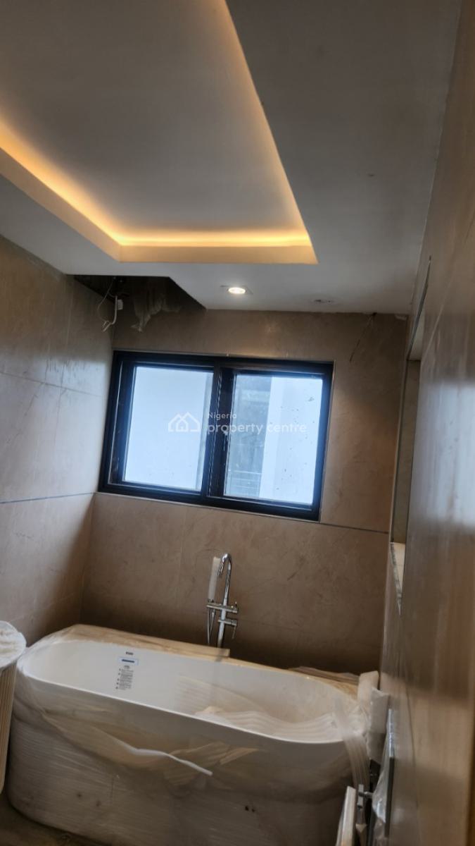 6 Bedroom  Fully Detached with a Penthouse, Pool, 2 Bqs & Elevator., Old Ikoyi, Ikoyi, Lagos, Detached Duplex for Sale