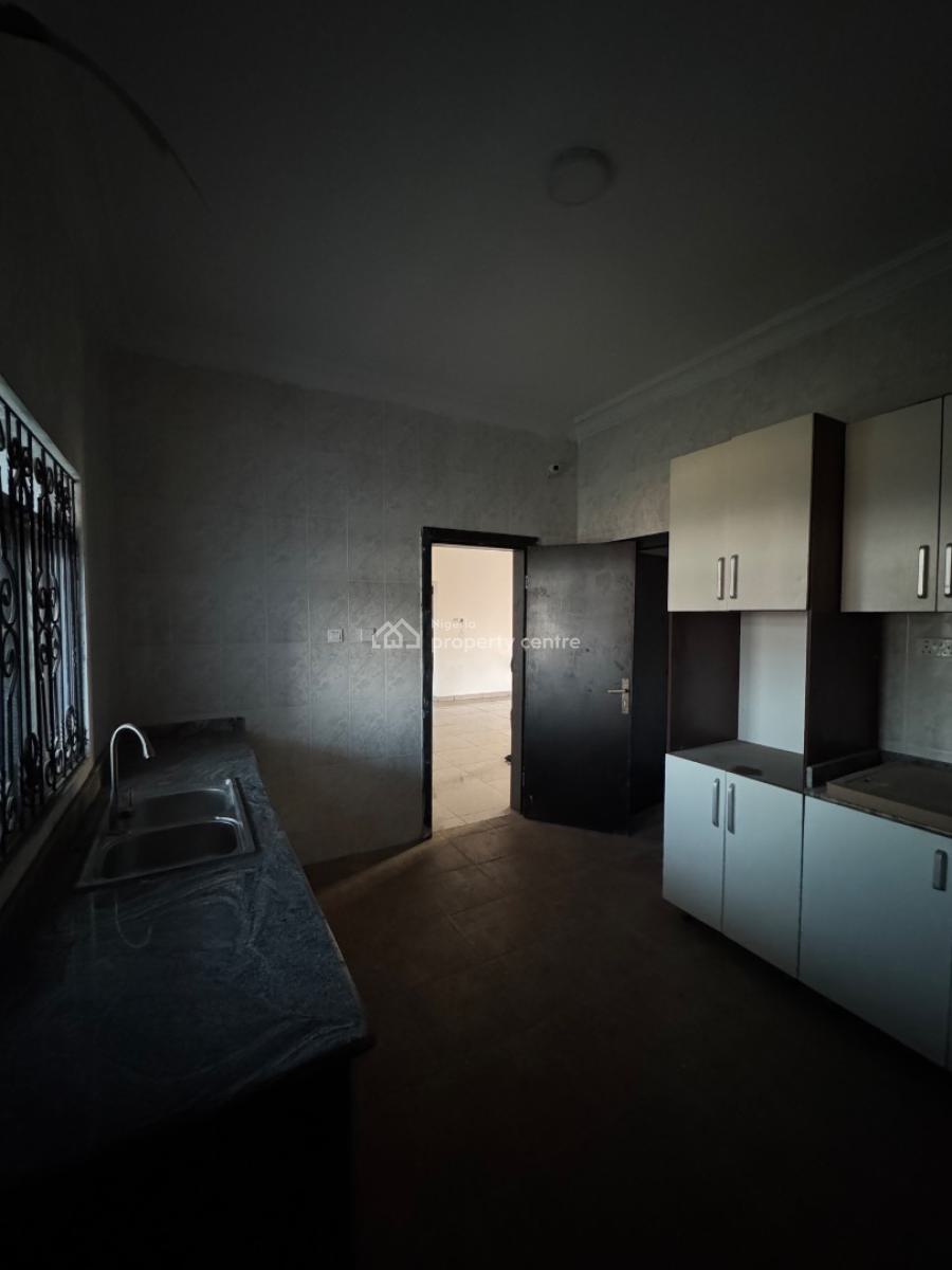 Brand New 3 Bedroom Apartment, Ikota, Lekki, Lagos, Flat / Apartment for Rent