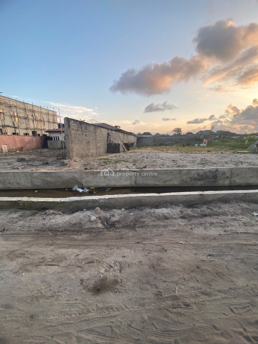 Super Located for Commercial Purposes: a Plot of Table, Behind Uba Supermarket, Awoyaya, Ibeju Lekki, Lagos, Land for Rent