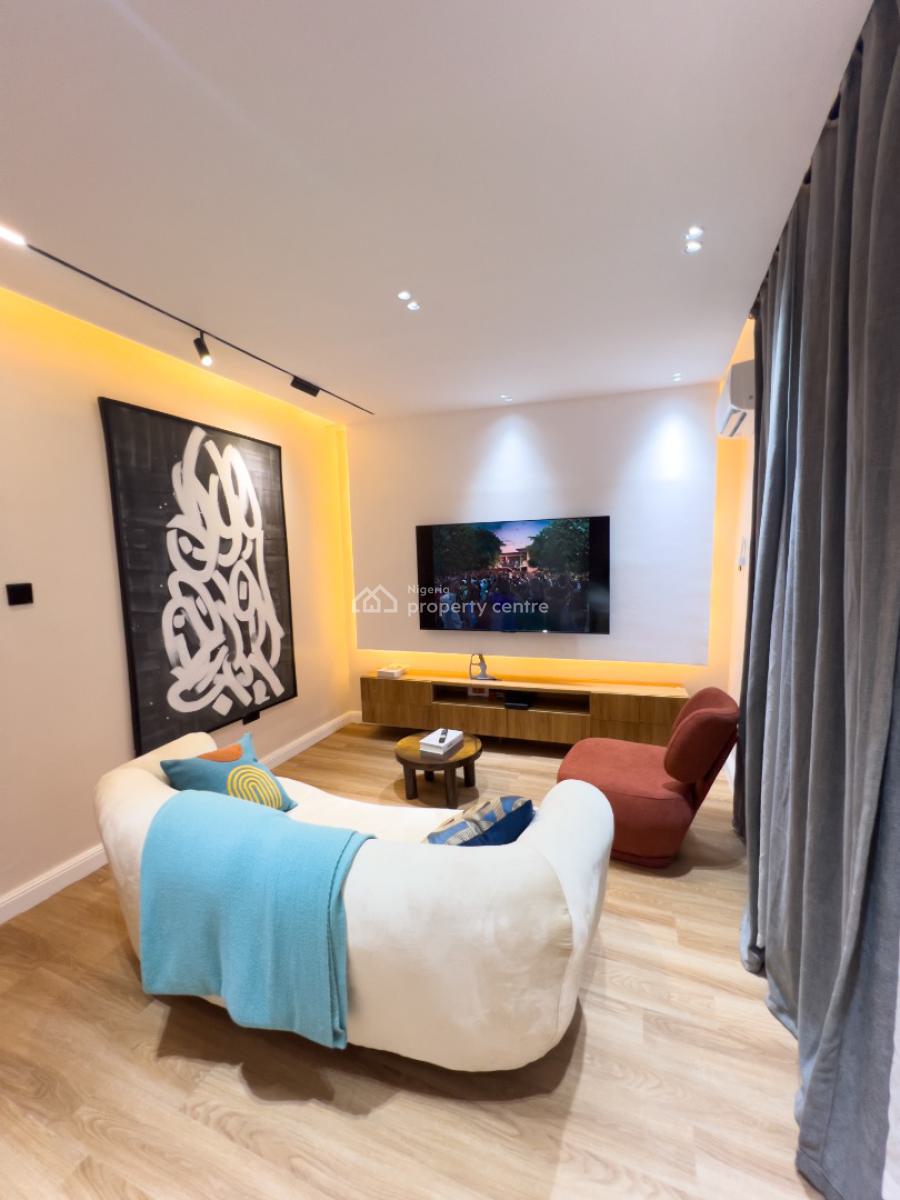 Exquisite 1 Bedroom Apartment, Gra Phase 2, Magodo, Lagos, Flat / Apartment Short Let