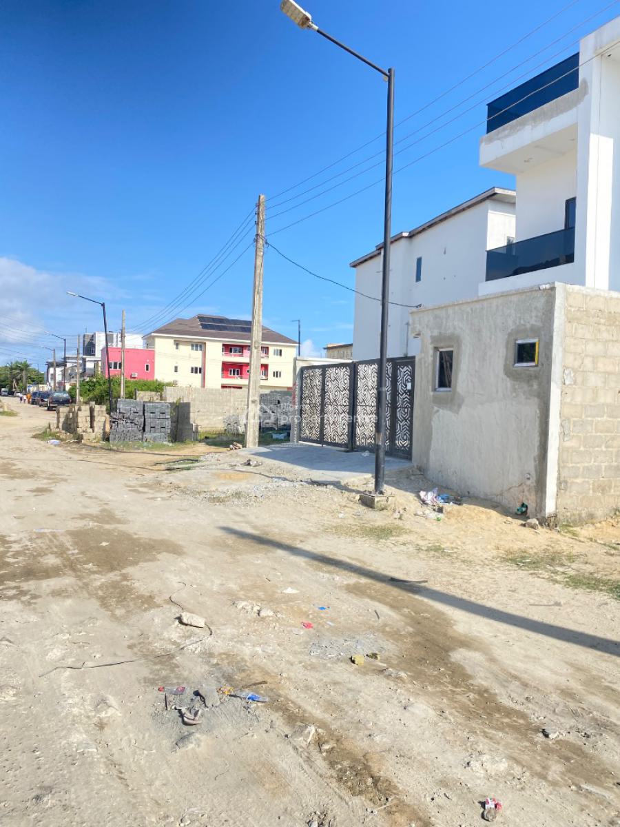 605sqm Cornerpiece Land in a Very Secured Estate, Atlantic View Estate, New Road, Chevron, Lekki, Lagos, Residential Land for Sale