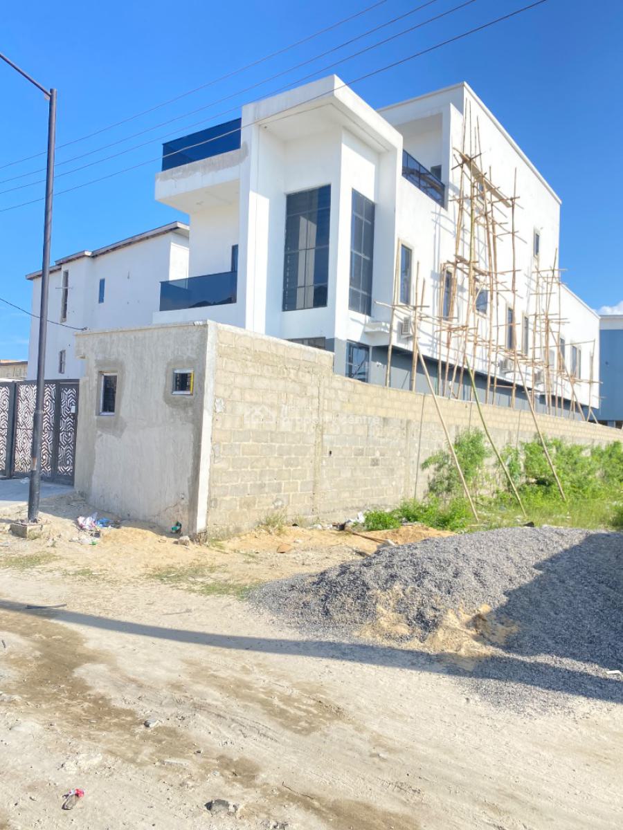605sqm Cornerpiece Land in a Very Secured Estate, Atlantic View Estate, New Road, Chevron, Lekki, Lagos, Residential Land for Sale