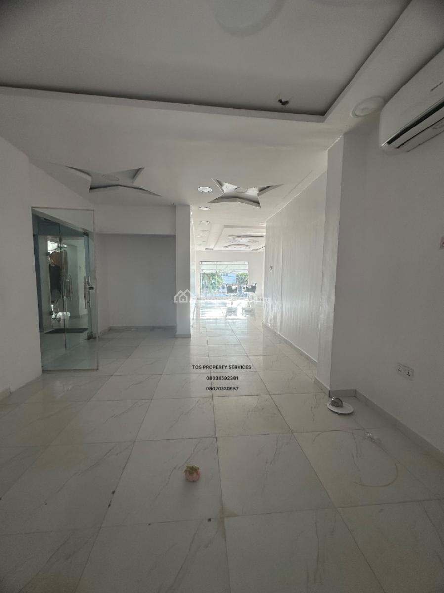 Beautiful Road-facing Luxury Commercial Property, Lekki Phase 1, Lekki, Lagos, Shop for Rent