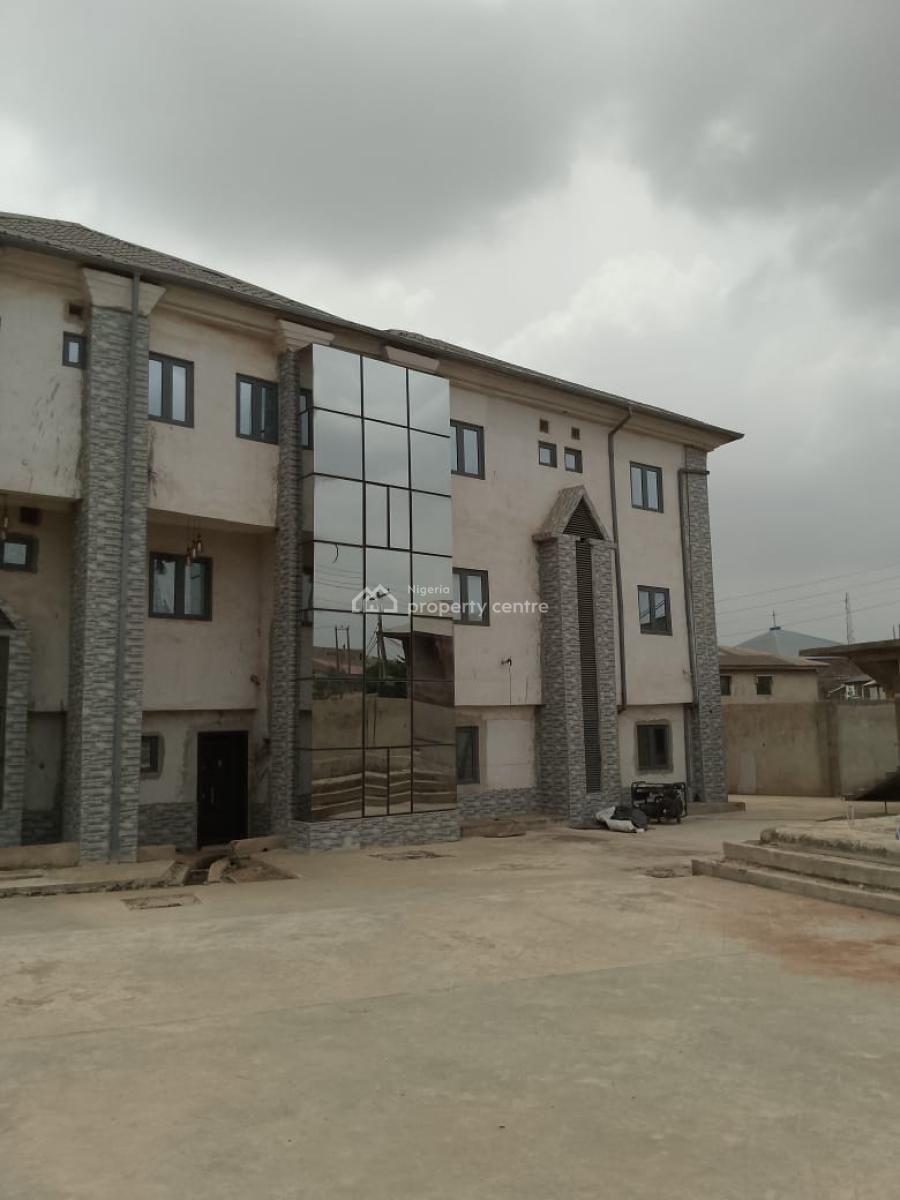 Newly Built Luxury Hotel, Akute Bus Stop, Akute, Ifo, Ogun, Hotel / Guest House for Sale