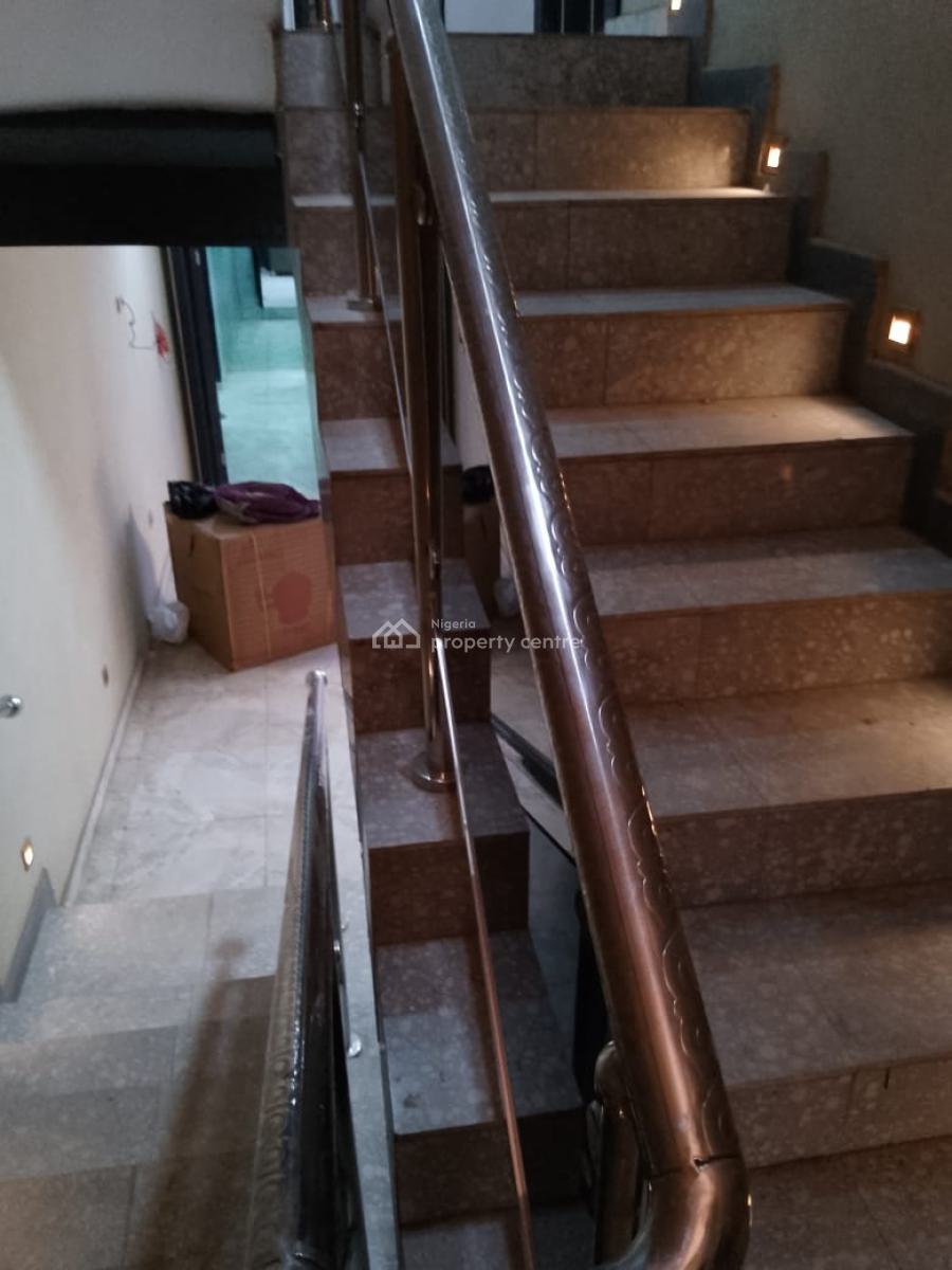 Newly Built Luxury Hotel, Akute Bus Stop, Akute, Ifo, Ogun, Hotel / Guest House for Sale