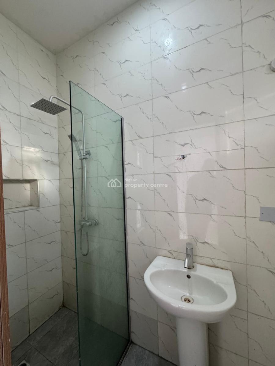 Well Maintained Serviced 2 Bedroom, Ikate, Lekki, Lagos, Flat / Apartment for Rent