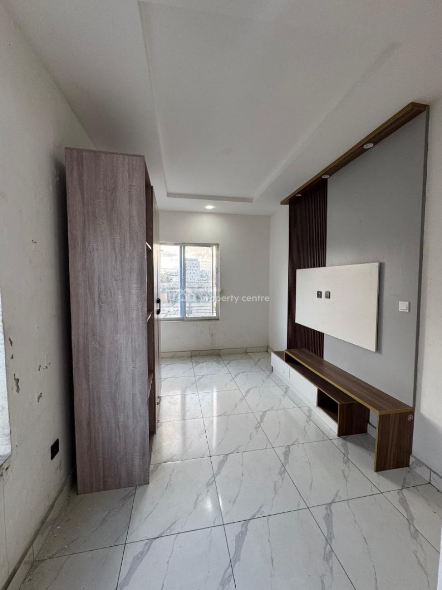 Well Maintained Serviced 2 Bedroom, Ikate, Lekki, Lagos, Flat / Apartment for Rent