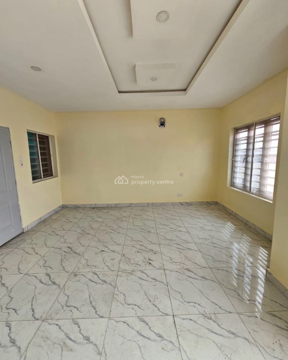 Neatly Used Spacious 4-bedroom Terrace Duplex with Bq (cornerpiece Unit), Anthony, Maryland, Lagos, Terraced Duplex for Sale