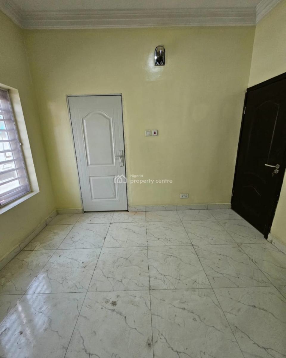 Neatly Used Spacious 4-bedroom Terrace Duplex with Bq (cornerpiece Unit), Anthony, Maryland, Lagos, Terraced Duplex for Sale