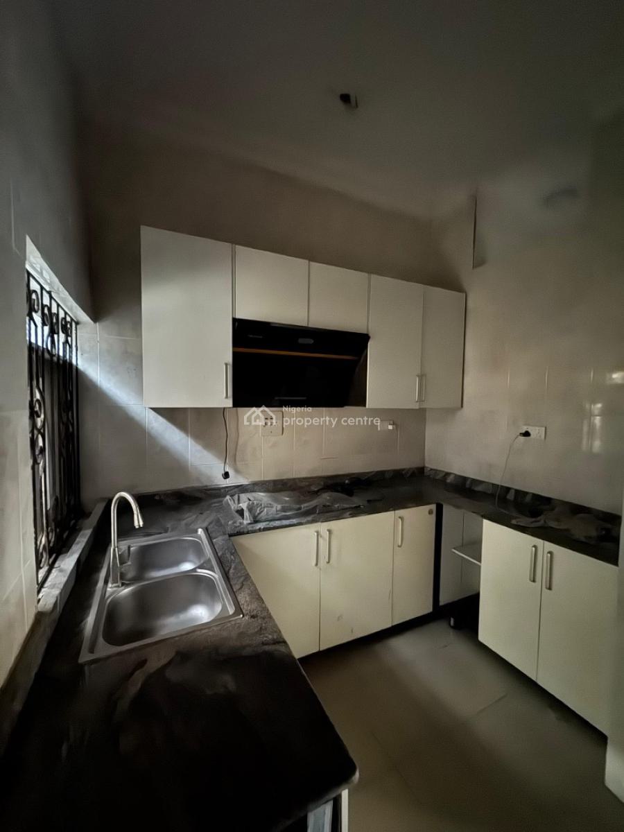 Luxury New 3 Bedroom Apartment, Ikota, Lekki, Lagos, Flat / Apartment for Rent