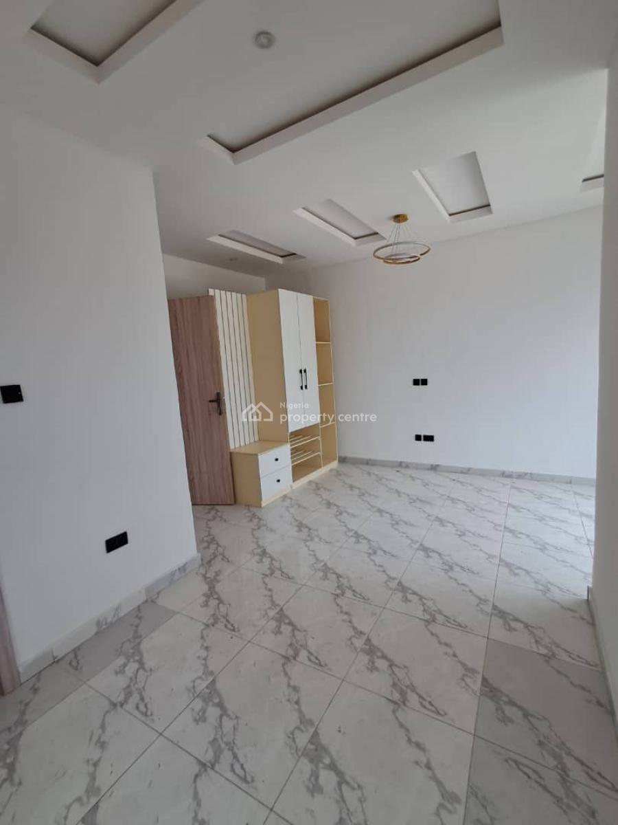 Luxury 4 Bedroom Duplex with Bq, Gra Phase 2, Magodo, Lagos, Semi-detached Duplex for Sale