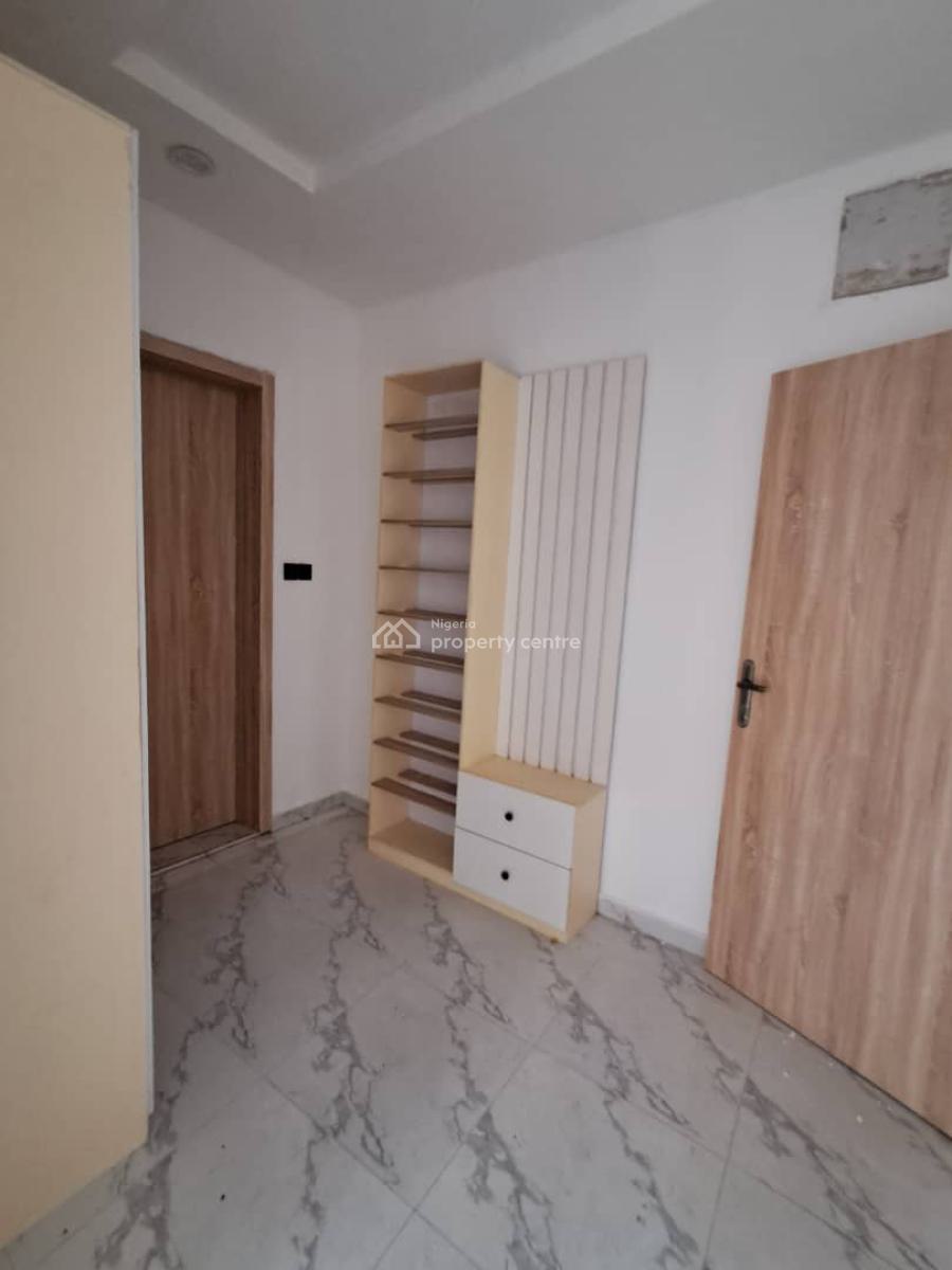 Luxury 4 Bedroom Duplex with Bq, Gra Phase 2, Magodo, Lagos, Semi-detached Duplex for Sale
