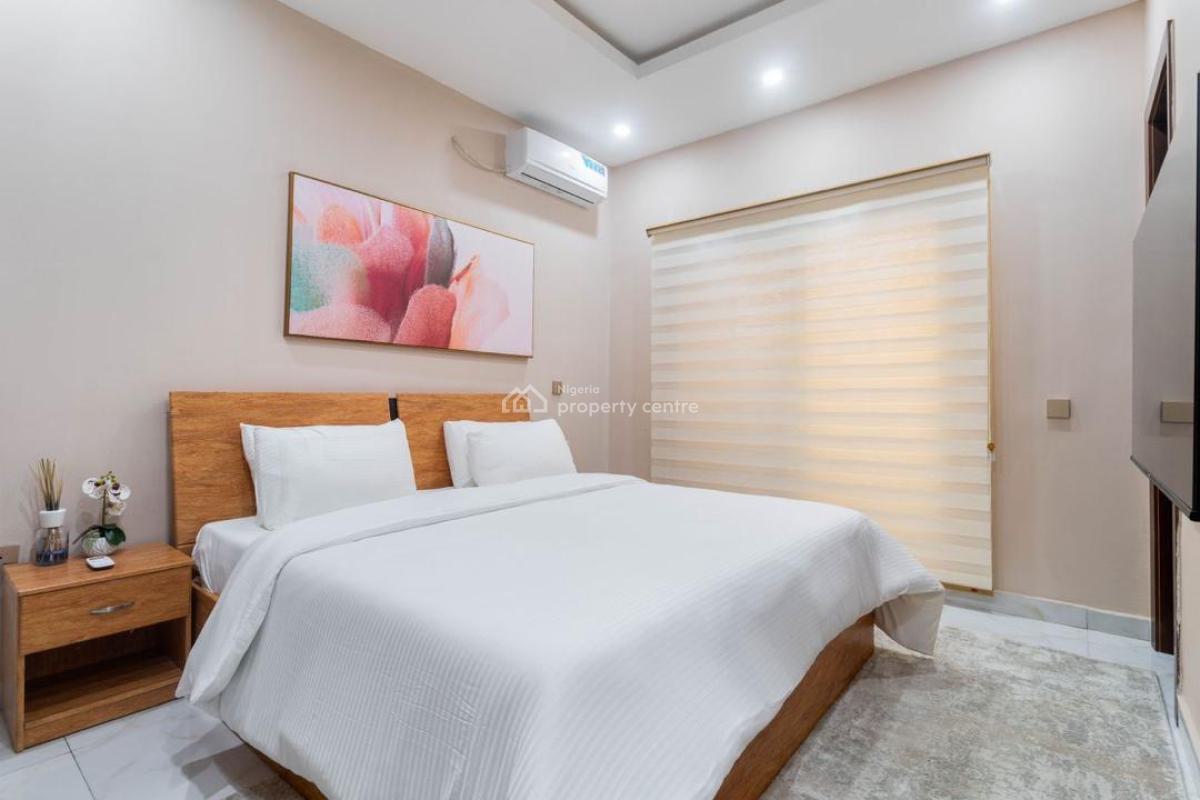 Luxurious 4 Bedroom Apartment, Lekki Phase 1, Lekki, Lagos, Terraced Duplex Short Let