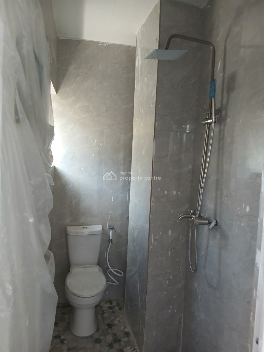 a Superb Newly Built 2 Bedroom Flat Ensuite, Off Herbert Macaulay Way, Yaba, Lagos, Flat / Apartment for Rent
