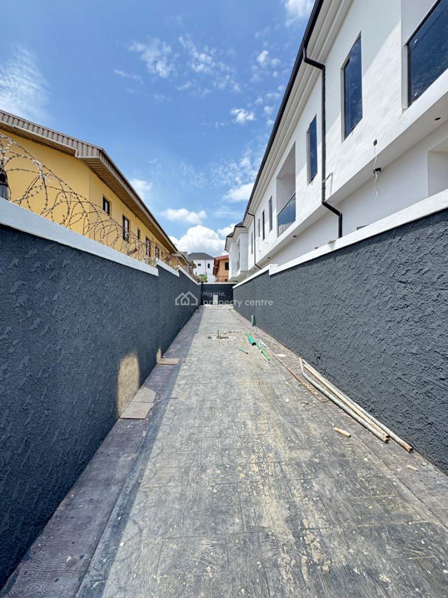 Elegant 4 Bedroom Detached Duplex with Bq in Serene Estate, Gra Phase 1, Magodo, Lagos, Detached Duplex for Sale