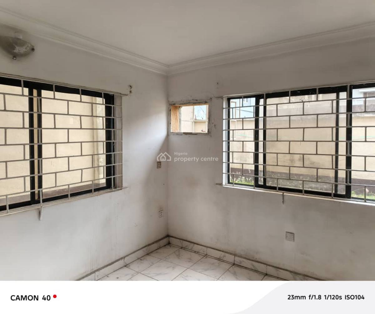 New Renovated 3 Bedroom Flat Apartment, Gra Phase 2, Magodo, Lagos, Flat / Apartment for Rent