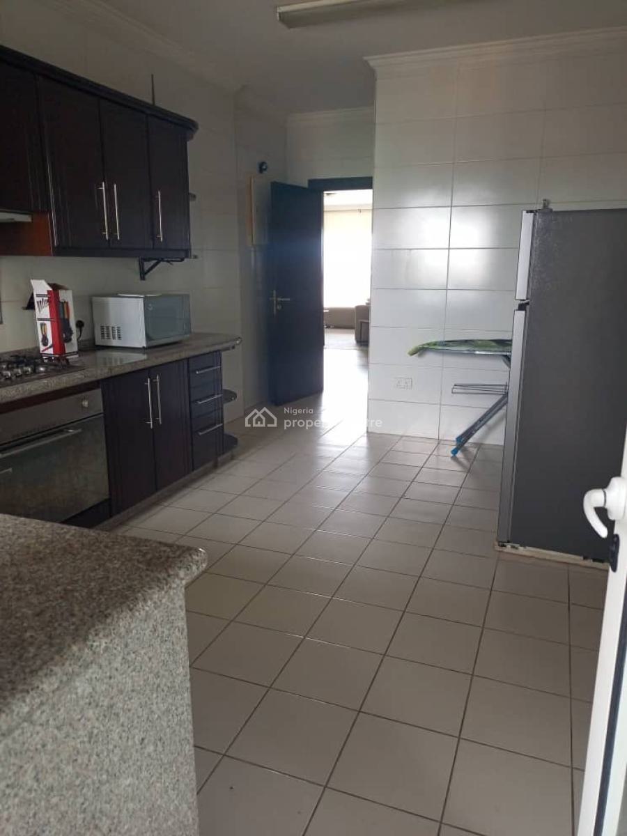 Luxury 3bedroom Apartment, Off Gerald Road, Ikoyi, Lagos, Flat / Apartment for Rent
