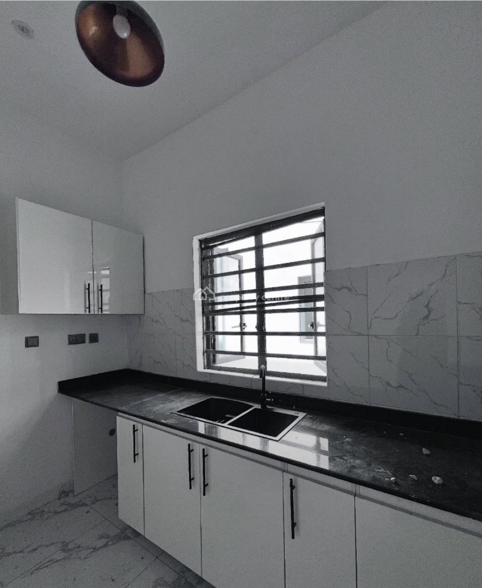 Fully Serviced 2 Bedroom Apartments with Swimming Pool & Gym, Orchid, Lekki, Lagos, Flat / Apartment for Sale