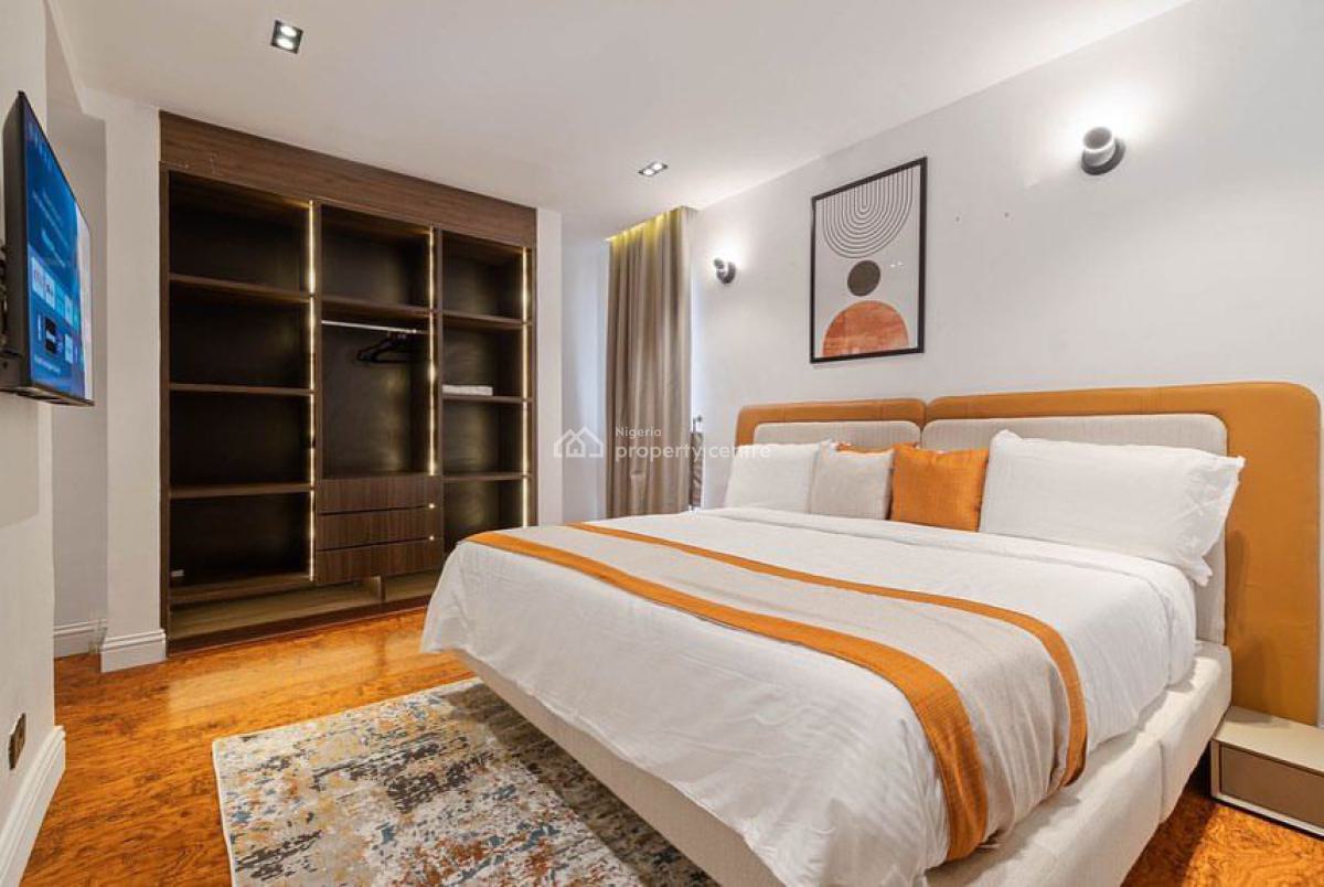 3 Bedroom with Pool and City View, Avenue Montaigne, Ikoyi, Lagos, Flat / Apartment Short Let