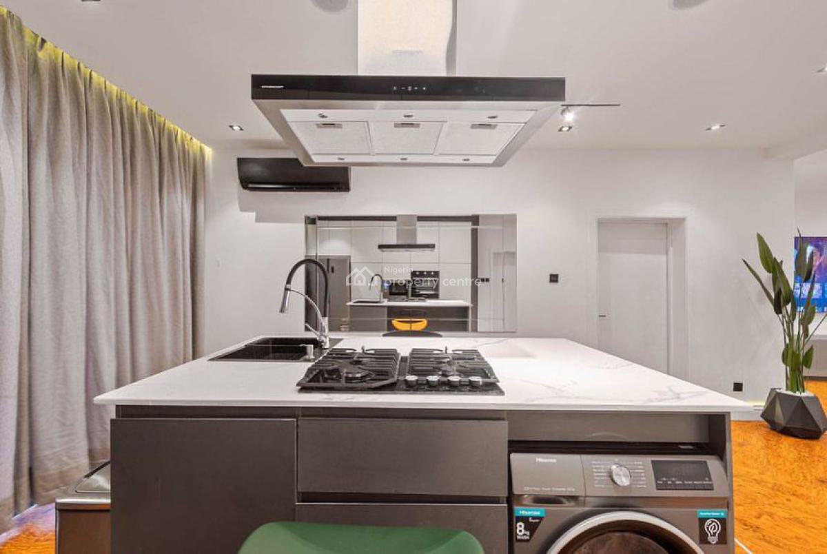 3 Bedroom with Pool and City View, Avenue Montaigne, Ikoyi, Lagos, Flat / Apartment Short Let