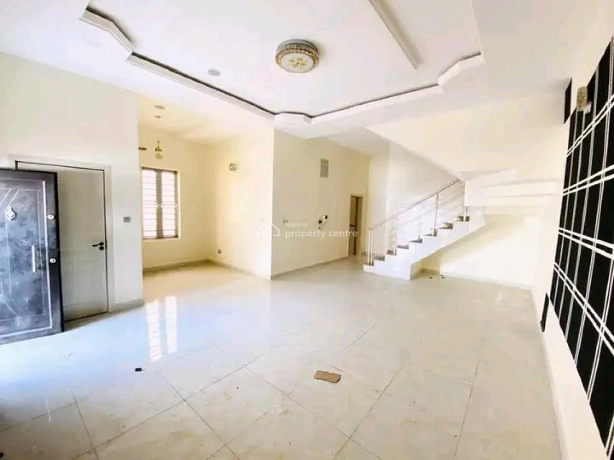 4 Bedroom Spacious House in a Serene & Flood Free Estate, Chevron, Lekki, Lagos, Semi-detached Duplex for Rent