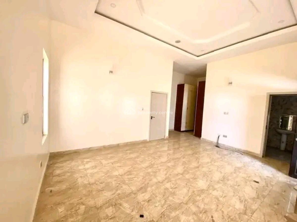 4 Bedroom Spacious House in a Serene & Flood Free Estate, Chevron, Lekki, Lagos, Semi-detached Duplex for Rent