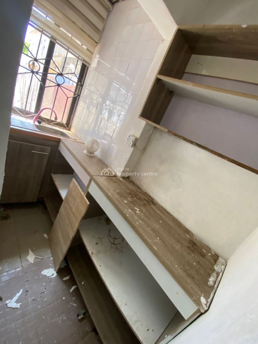 Standard and Luxurious Mini Flat Bq, Lekki Phase 1, Lekki, Lagos, Mini Flat (room and Parlour) for Rent