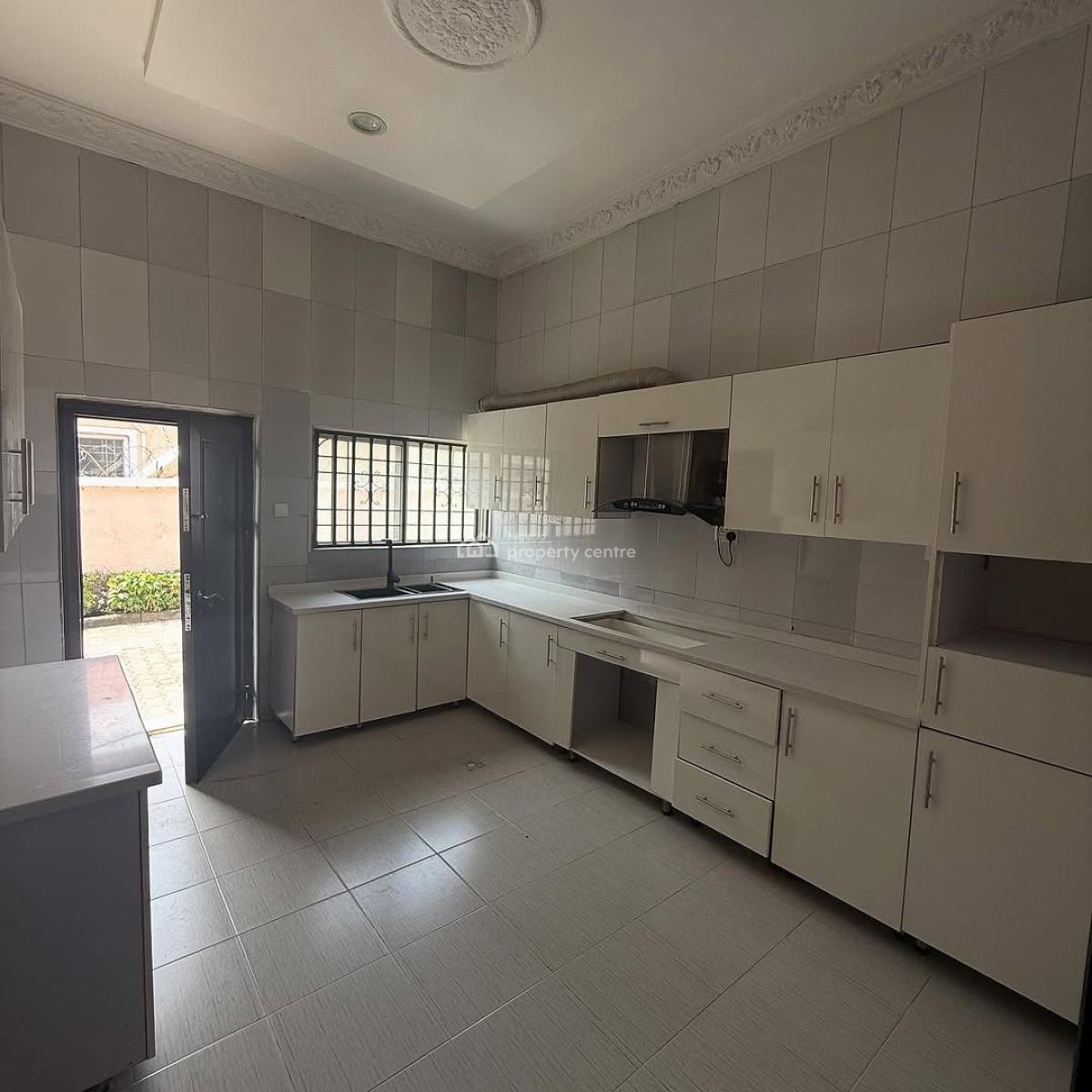 4 Bedroom Fully Detached Bungalow with 2 Rooms Bq, Citec, Jabi, Abuja, Detached Bungalow for Sale