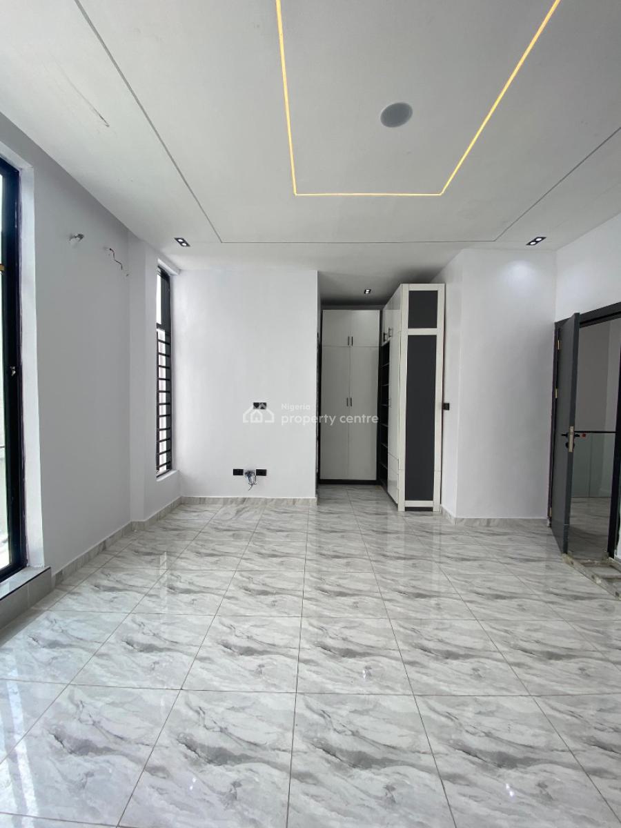 4 Bedroom Terrace Duplex with a Room Bq, Ikota, Lekki, Lagos, Terraced Duplex for Sale