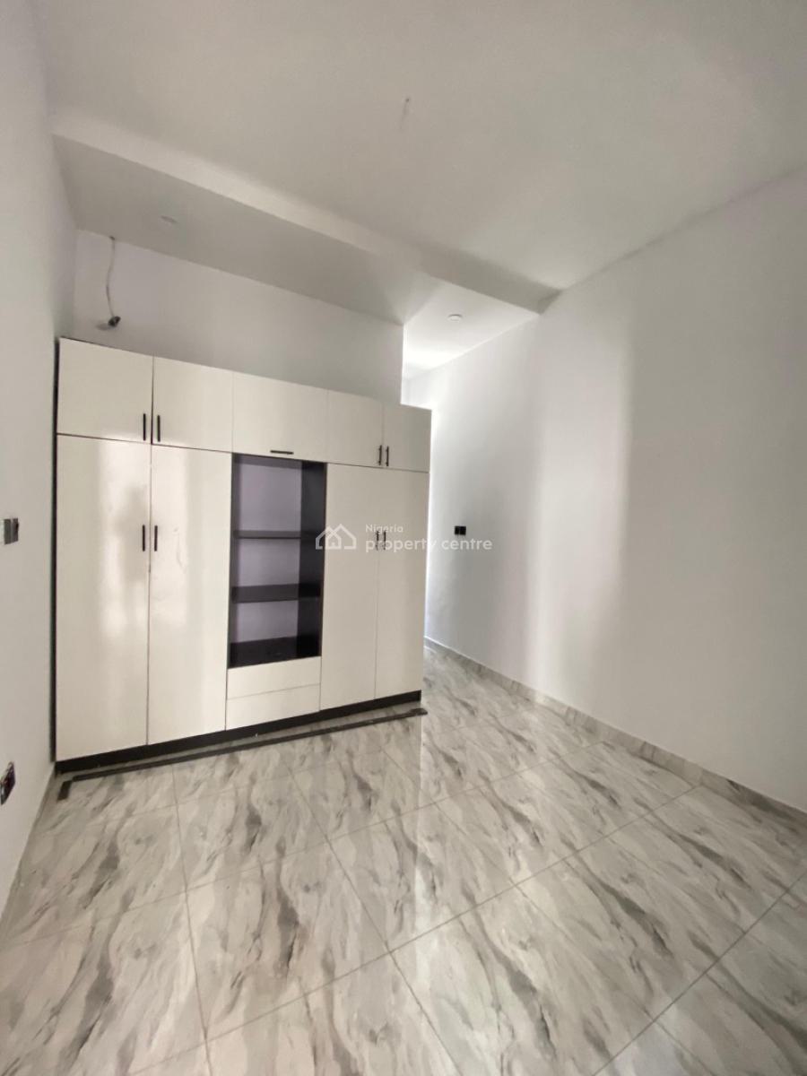 4 Bedroom Terrace Duplex with a Room Bq, Ikota, Lekki, Lagos, Terraced Duplex for Sale